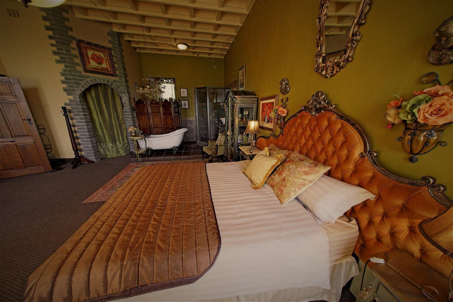 Bygracealone Manor Hotel Outeniekwa Exterior foto